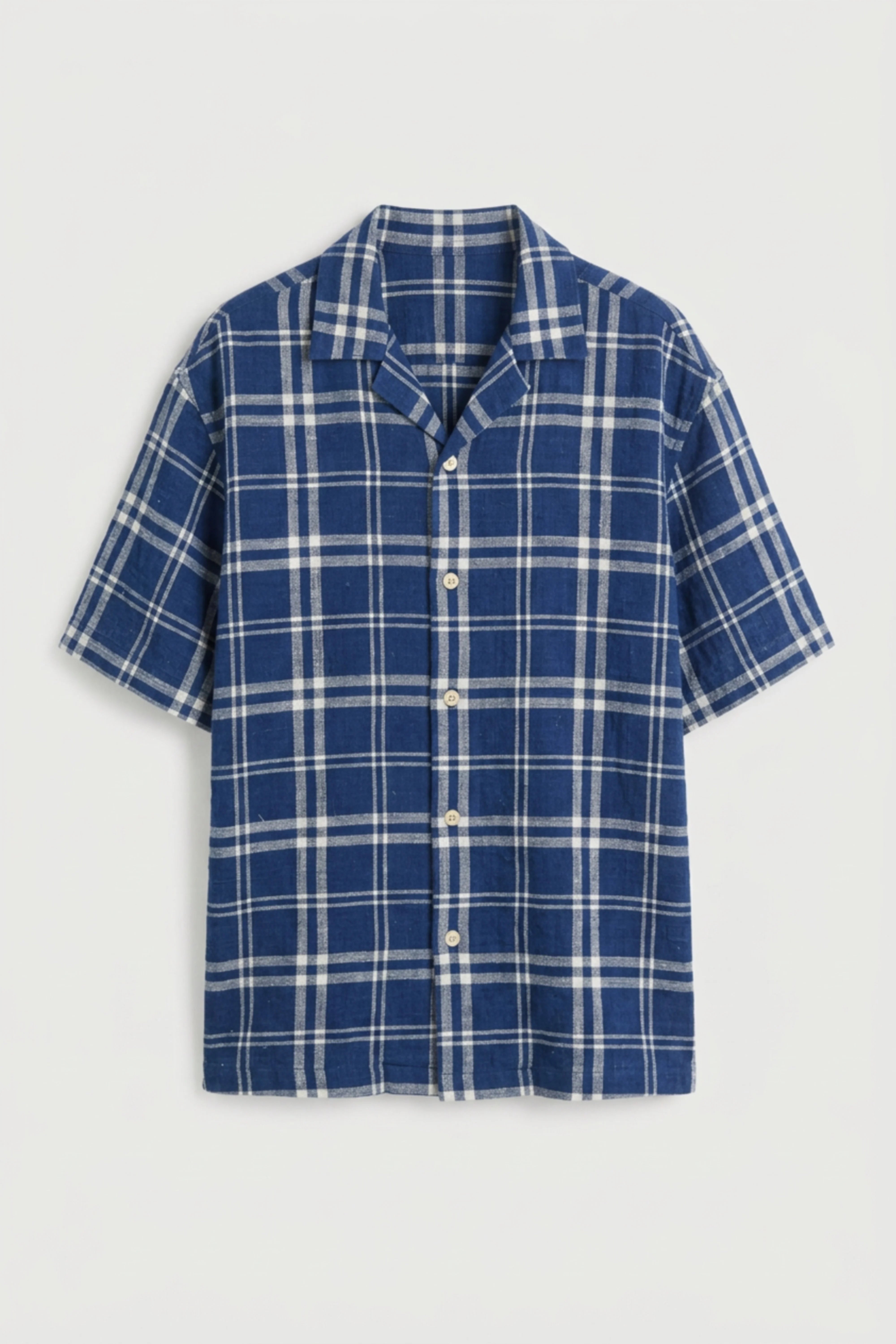 Men’s navy blue checked loosefit camp collar cotton shirt