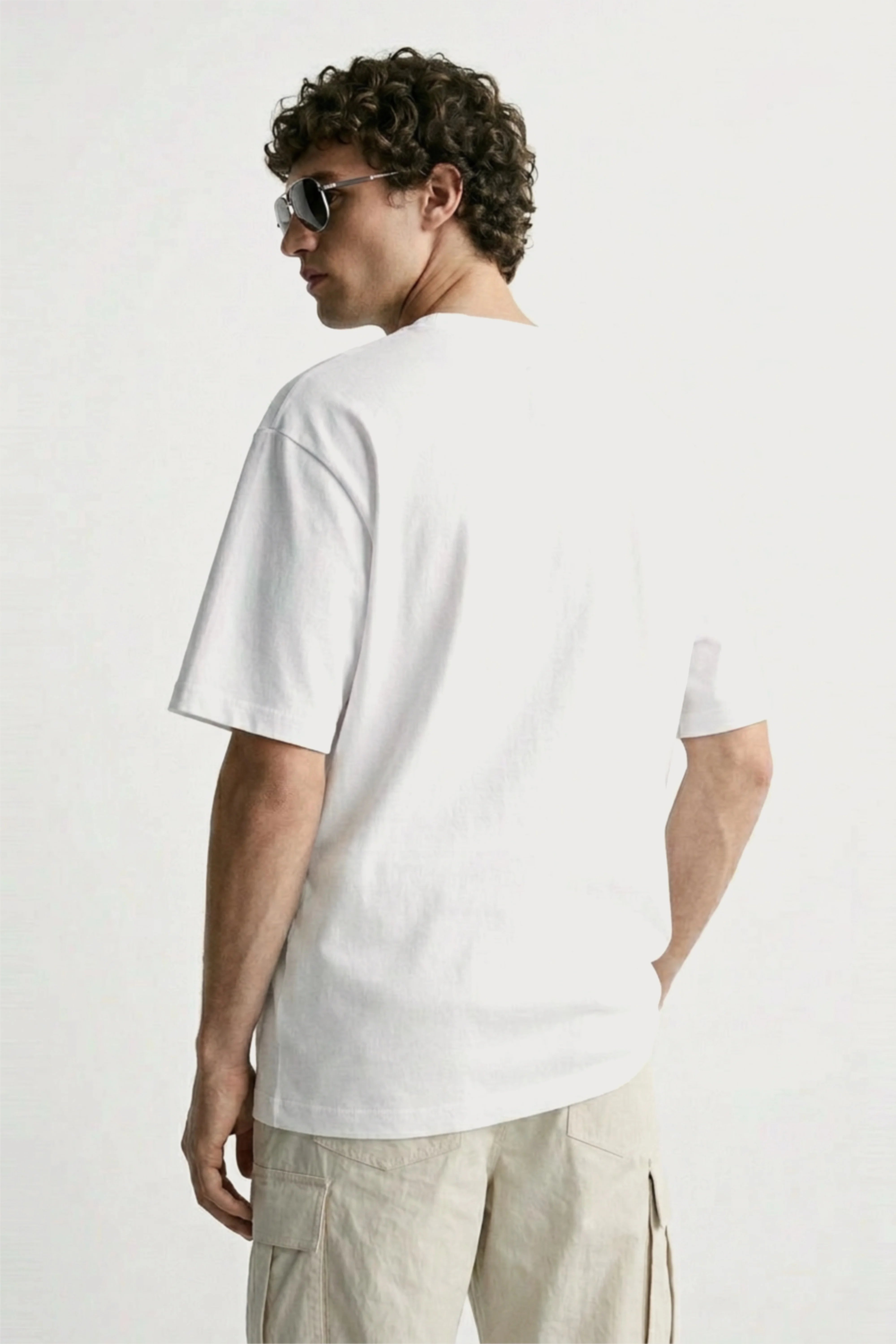 Men’s off white loosefit twill cotton joggers