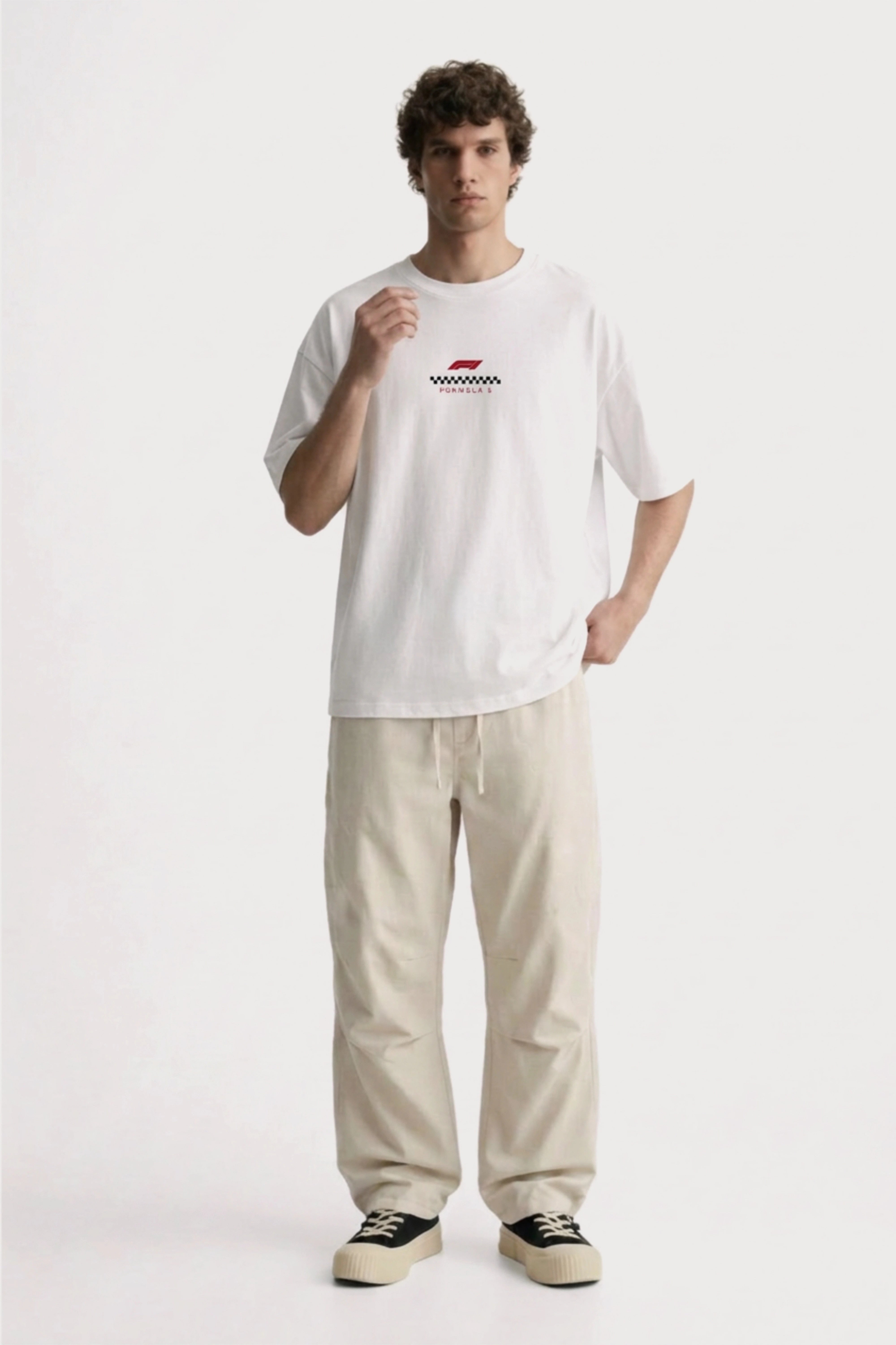 Men’s off white loosefit twill cotton joggers