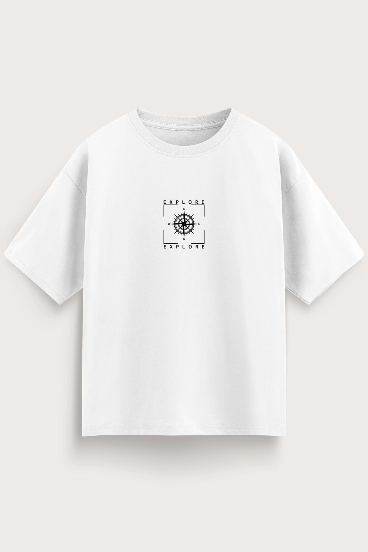 men-oversized-white-tshirt-