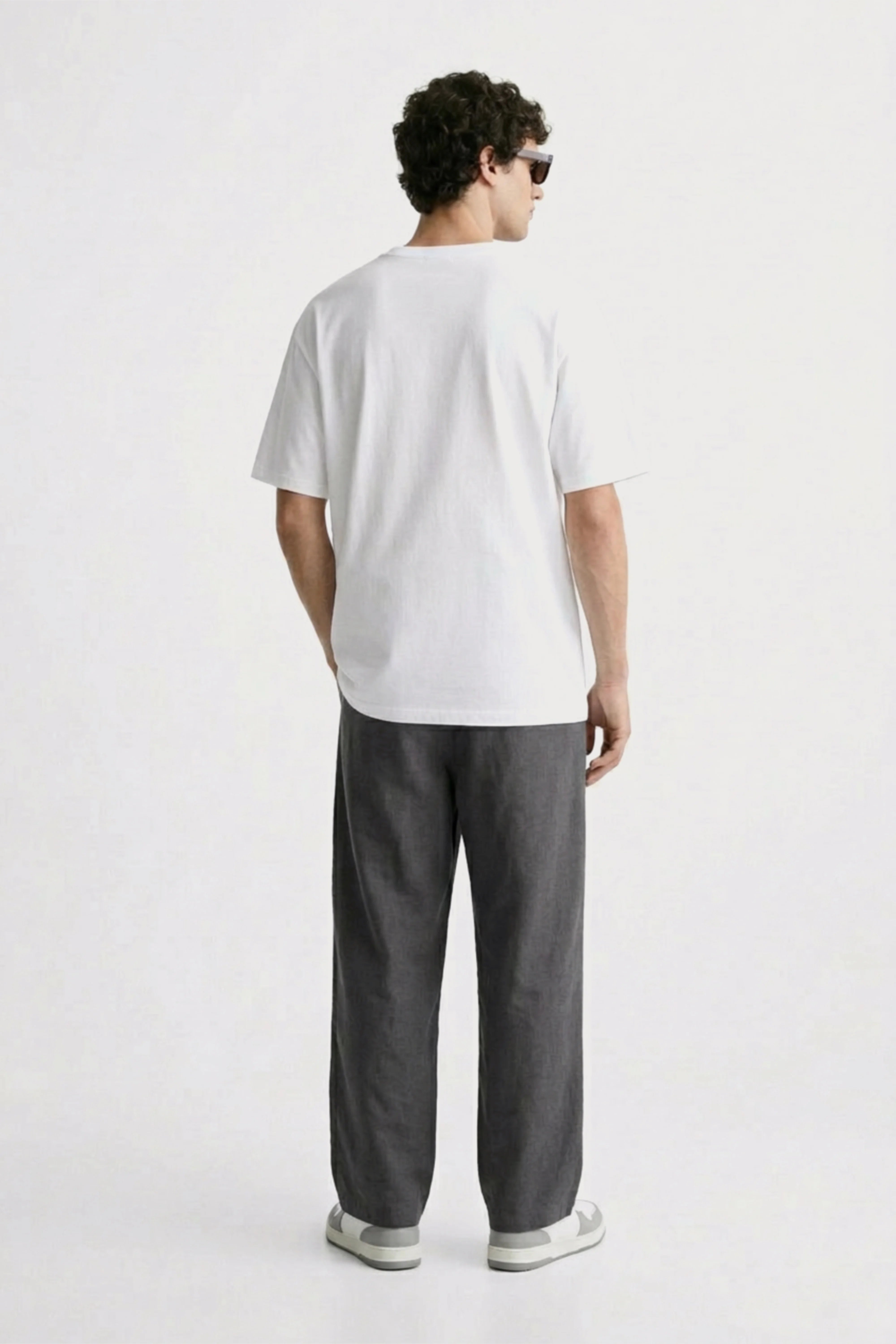 Men’s charcoal loosefit twill cotton joggers