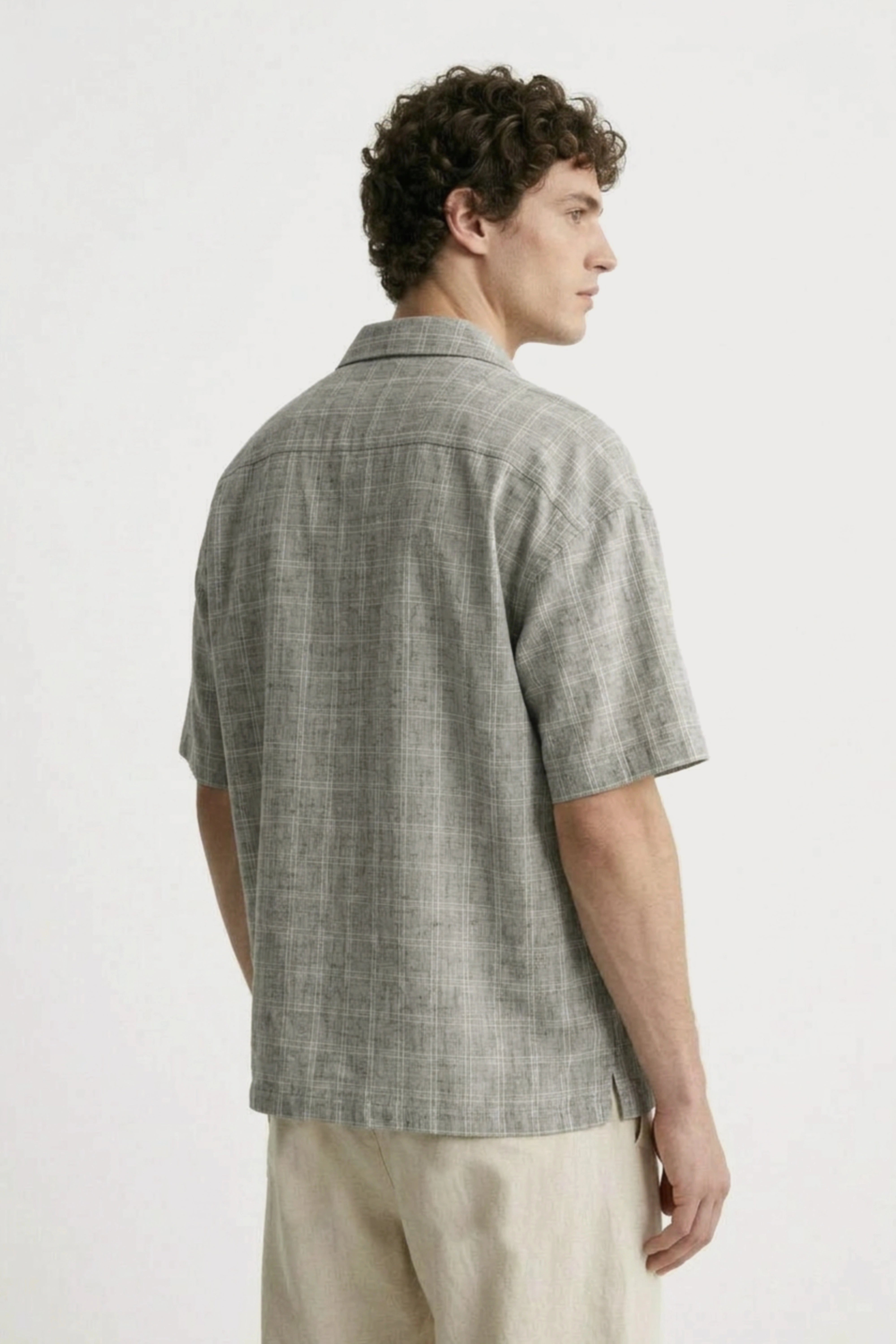 Men’s grey checked loosefit camp collar cotton shirt