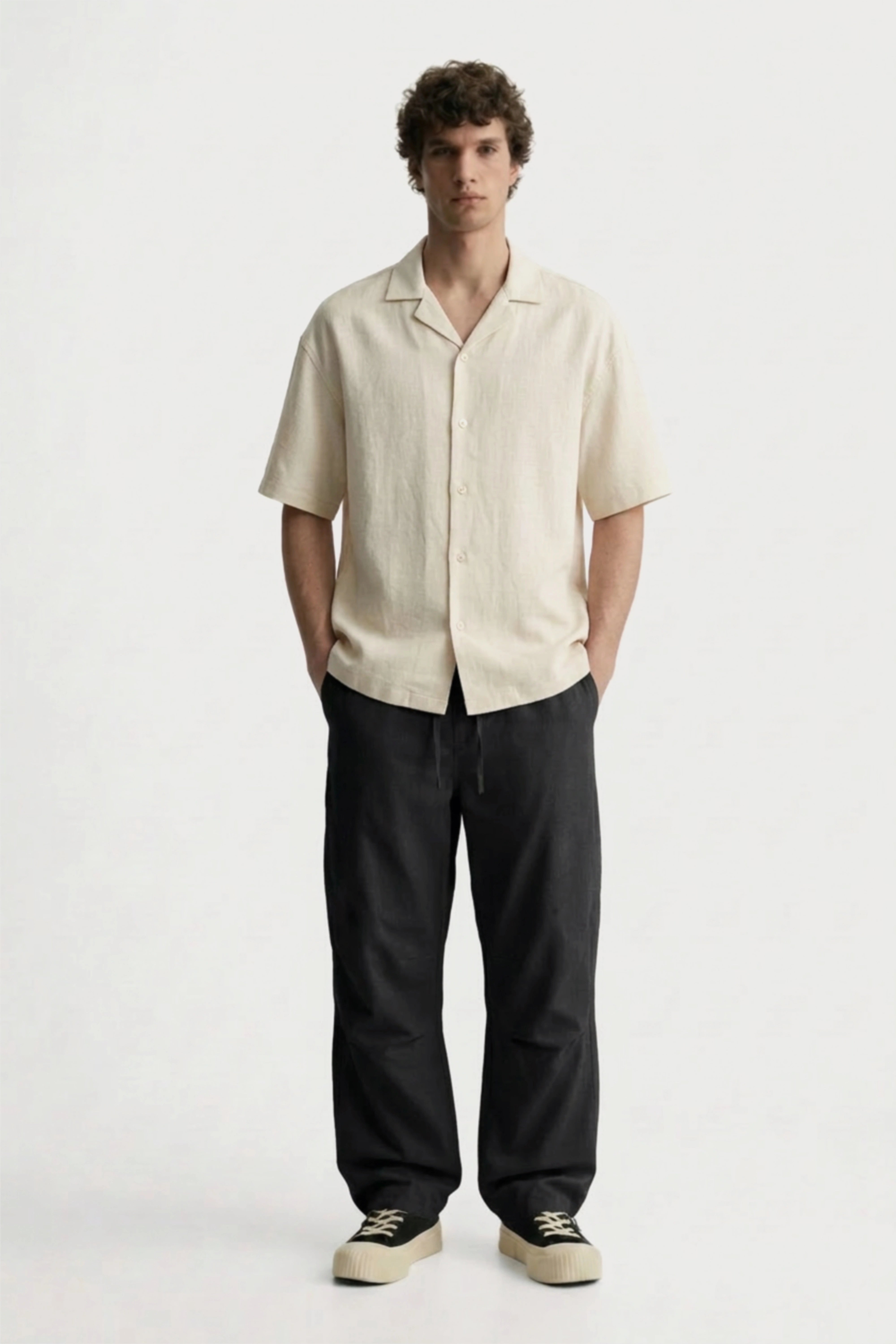 Men’s off white loosefit camp collar cotton shirt
