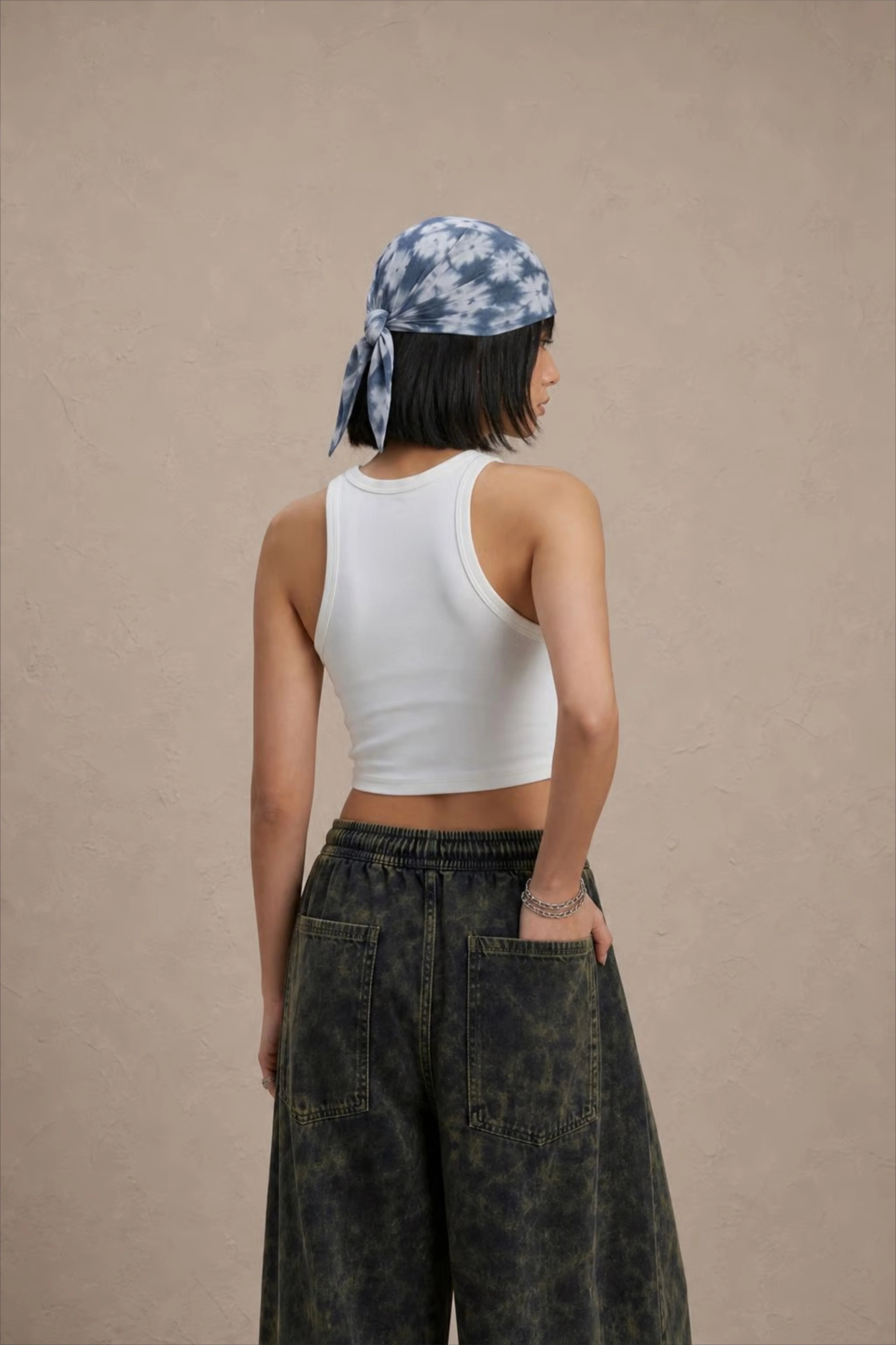 Women's White sleeveless ribbed cotton crop top