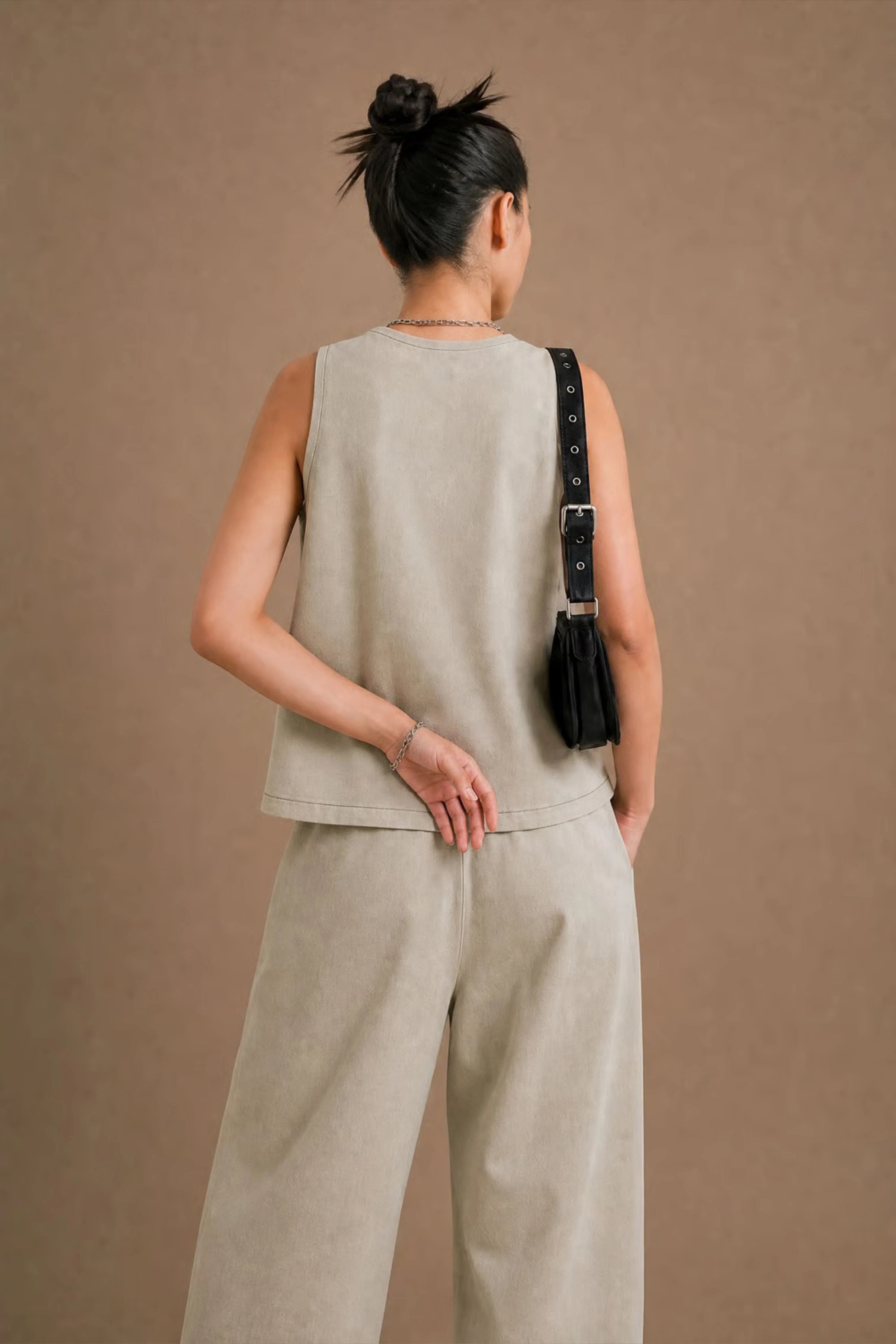 Women's Lichen Green High-neck Seamed Halter Top