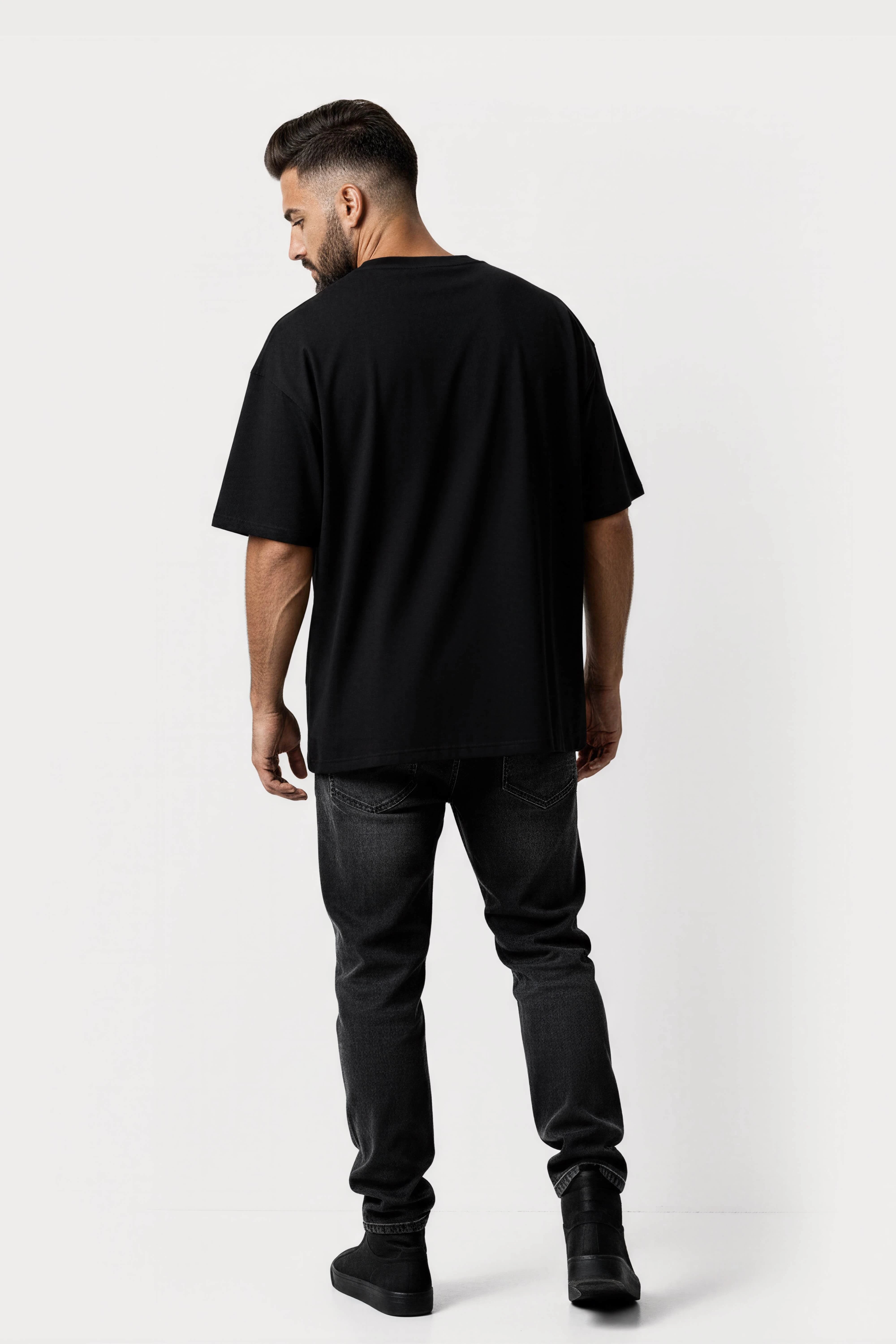 Men's Black Explore Oversized T-Shirt