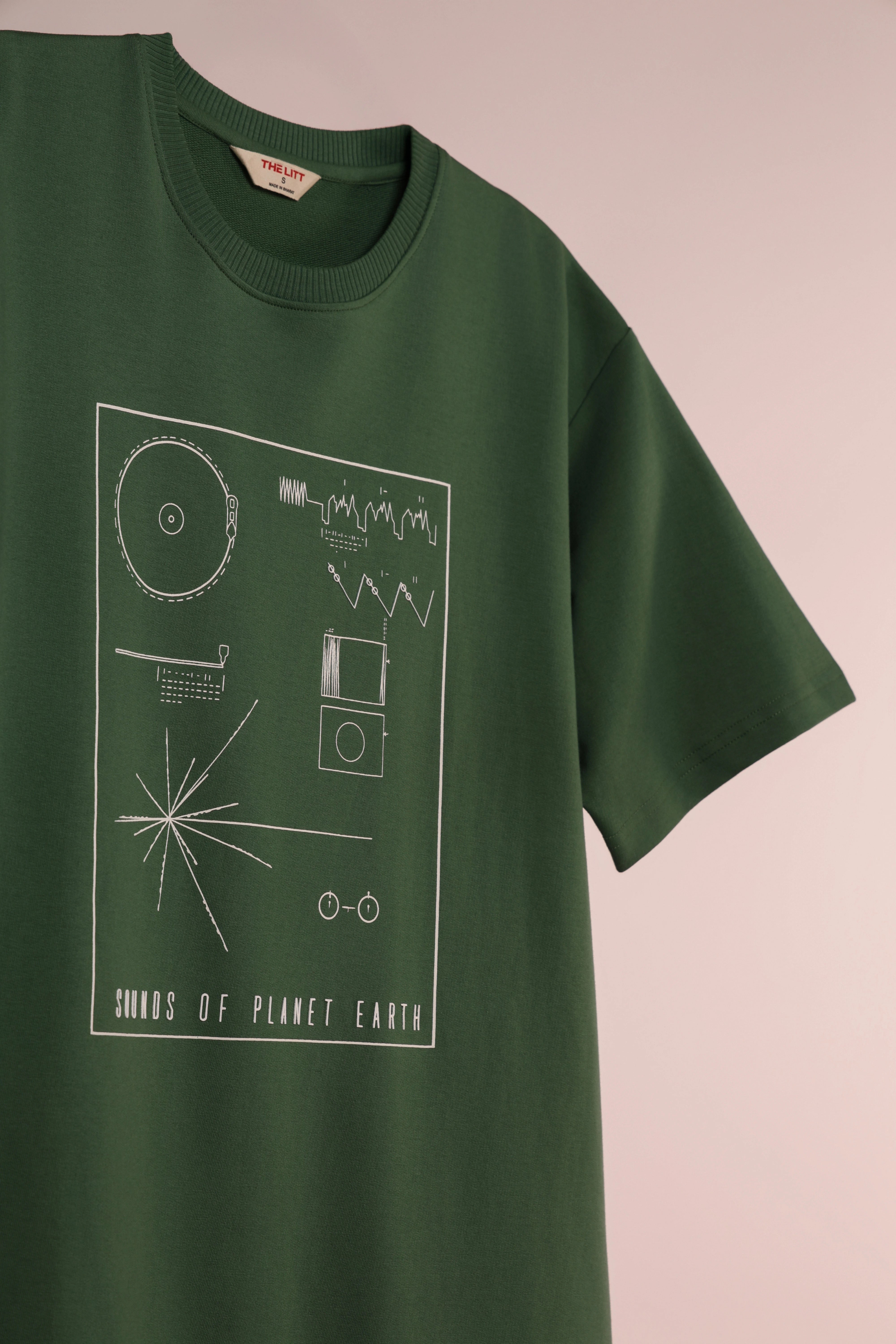 Men's Green Sounds of Earth Oversized T-Shirt